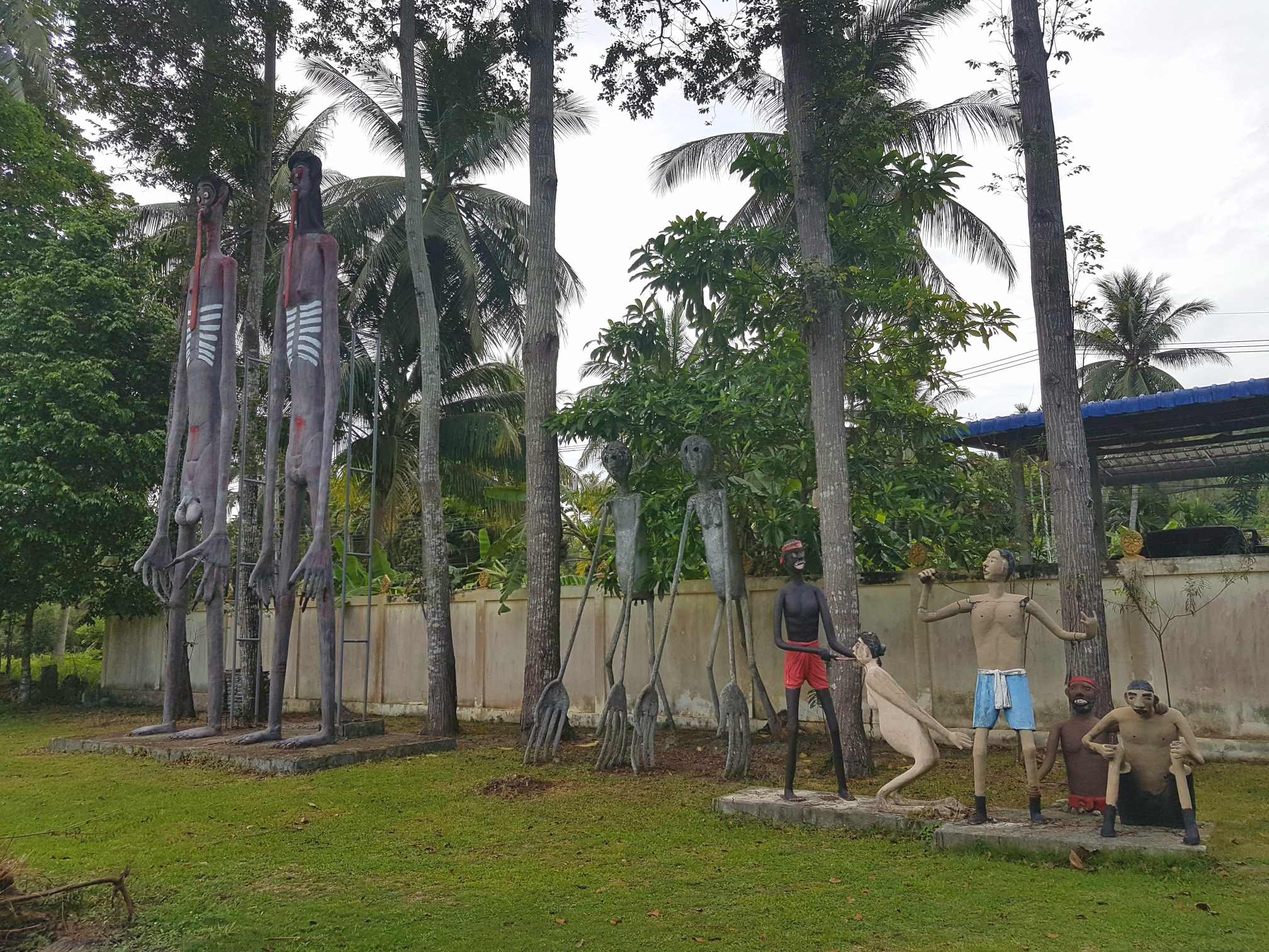 Wat Samai Kongka statues