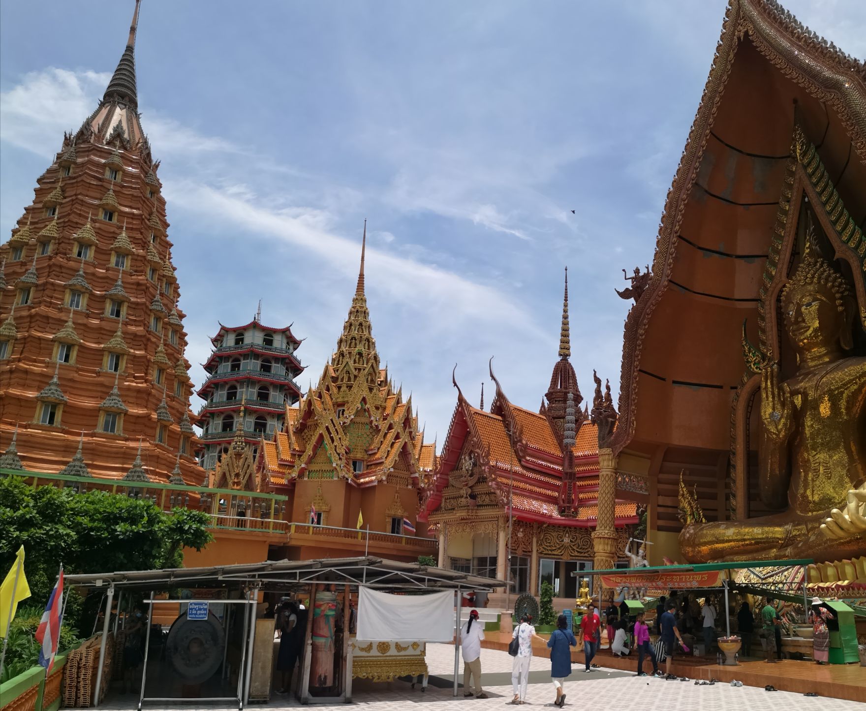 Wat Tham Suea complex