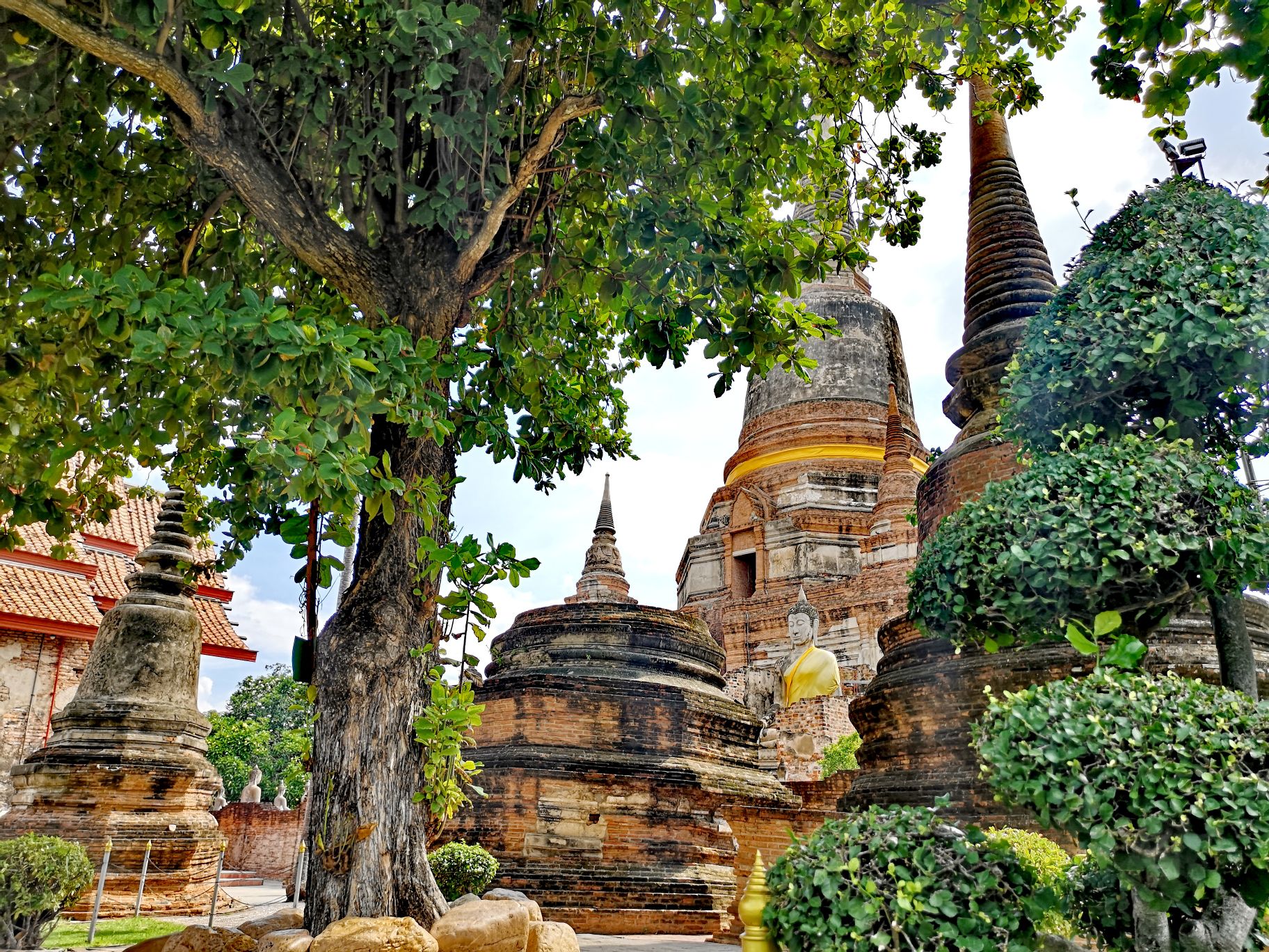 Wat yai chai Mongkhon