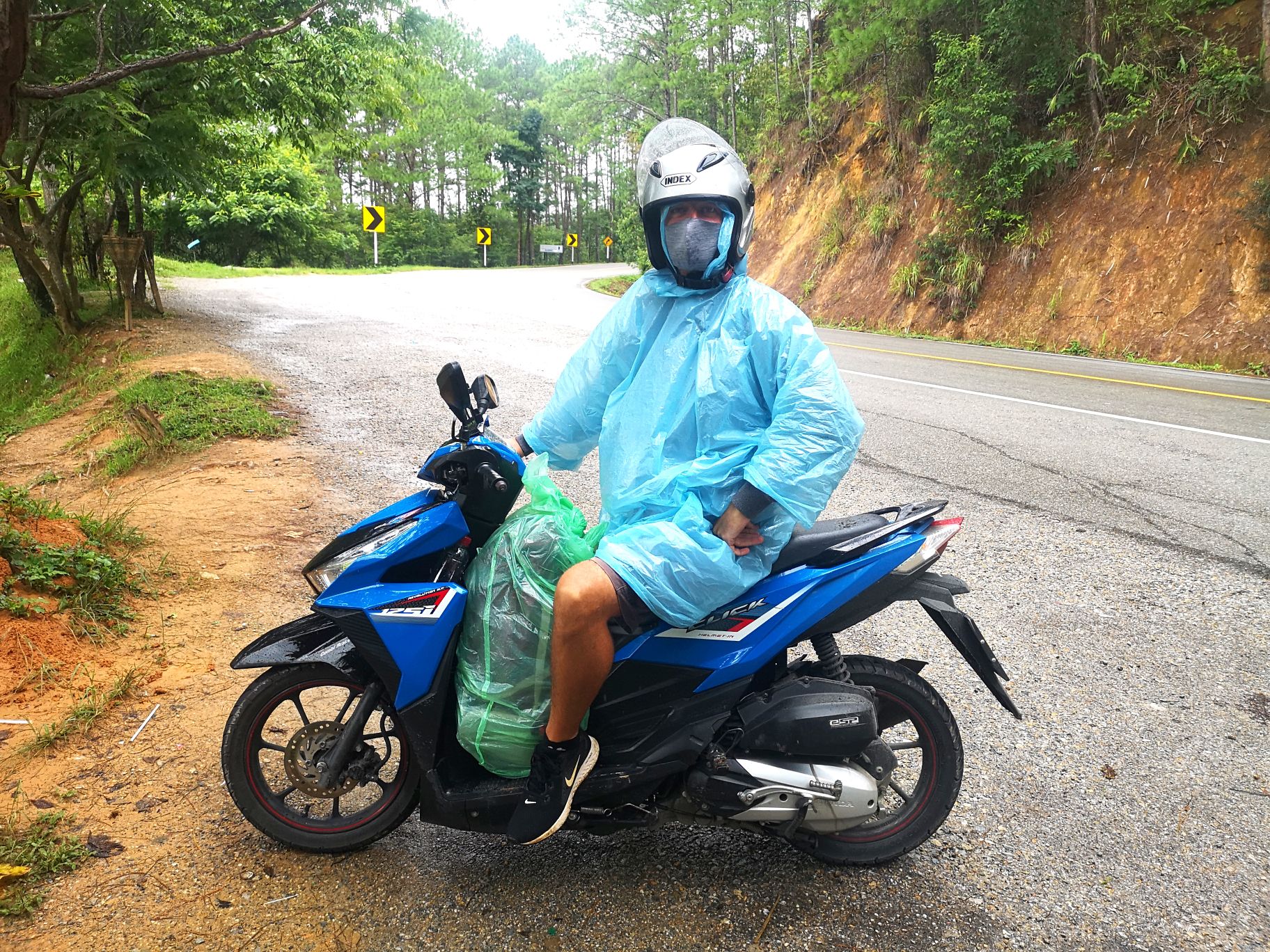mae hong son scooter