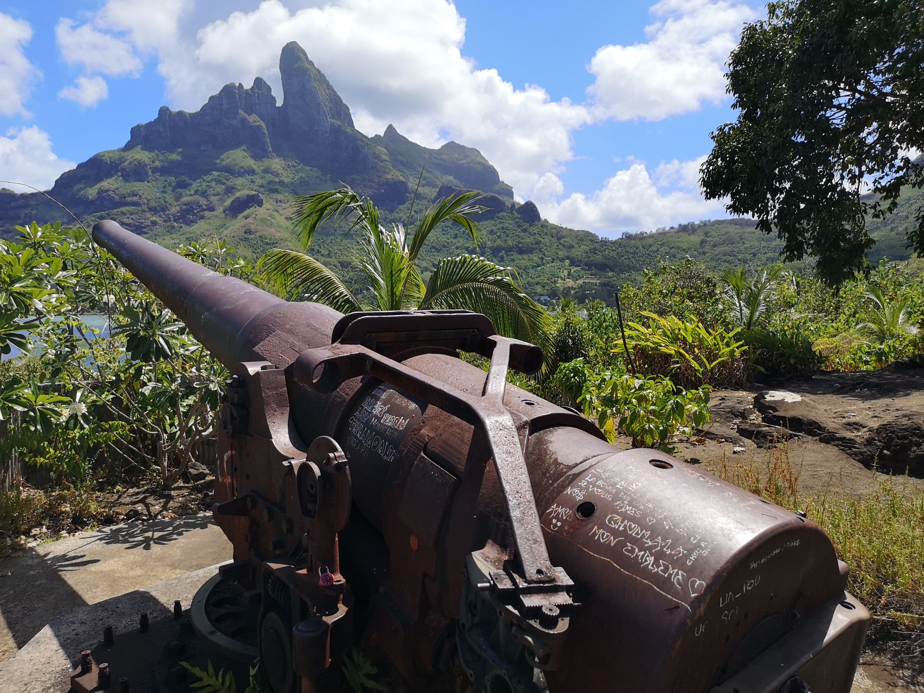 bora bora canon guerre