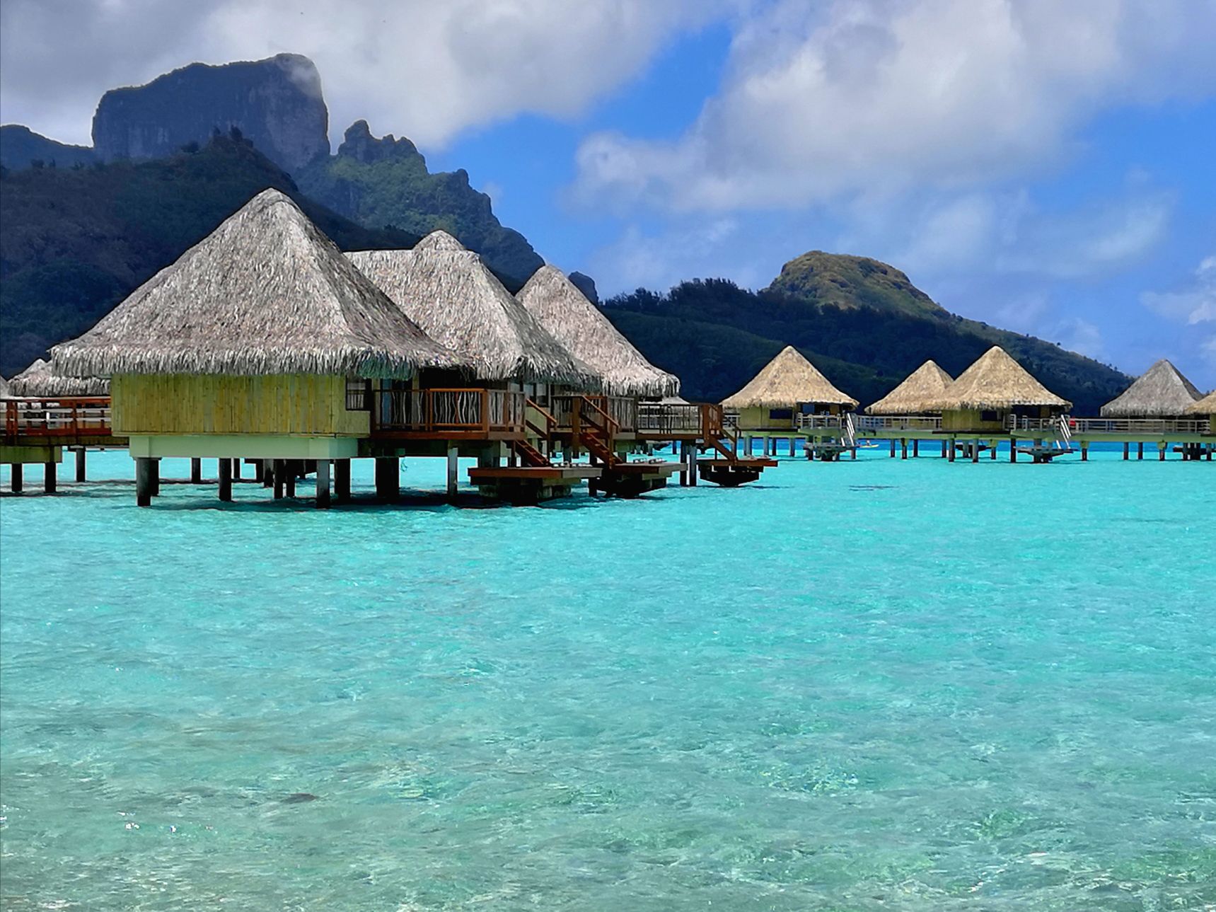 bora bora bungalow pilotis rêve