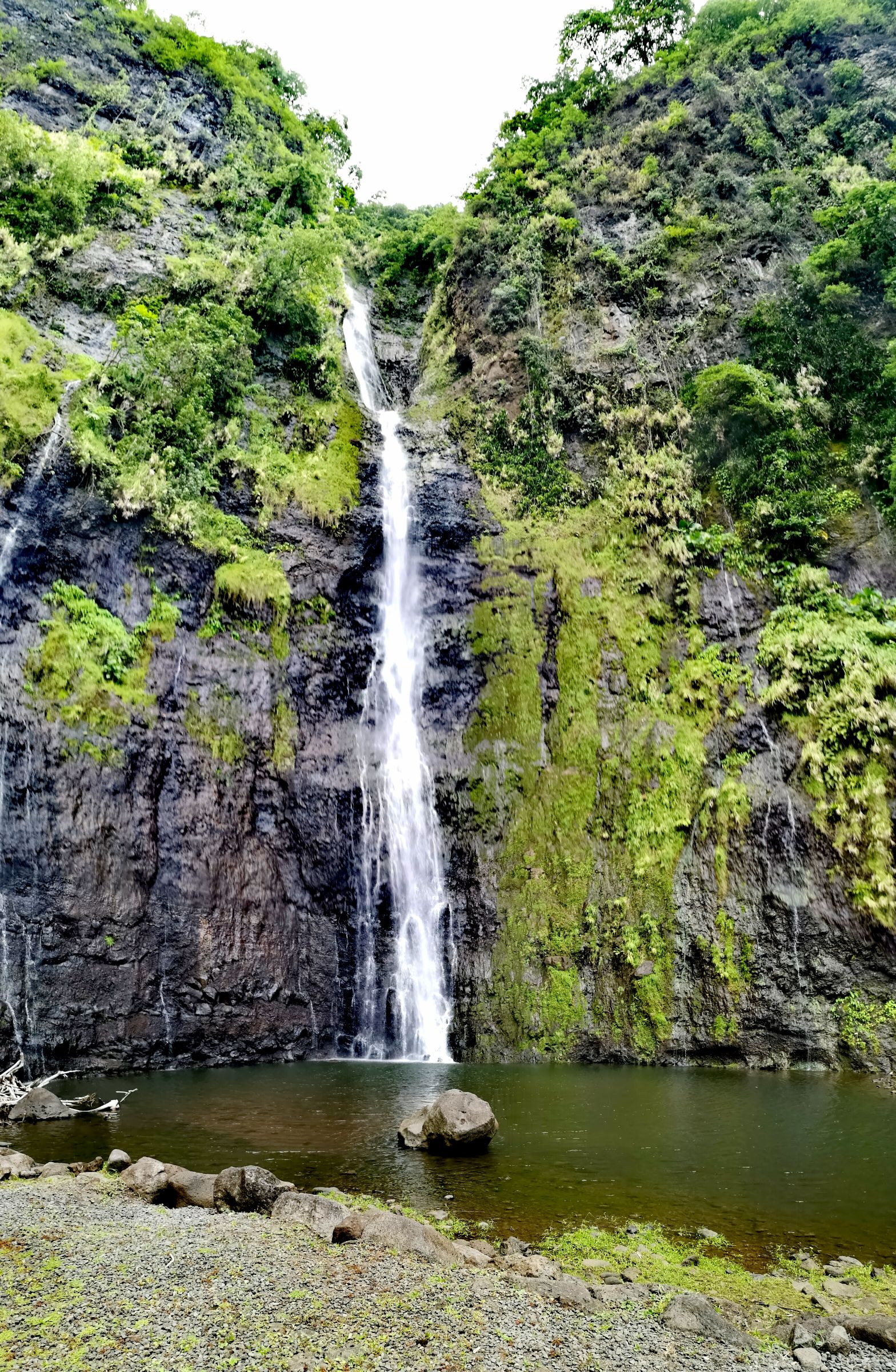 tahiti cascade