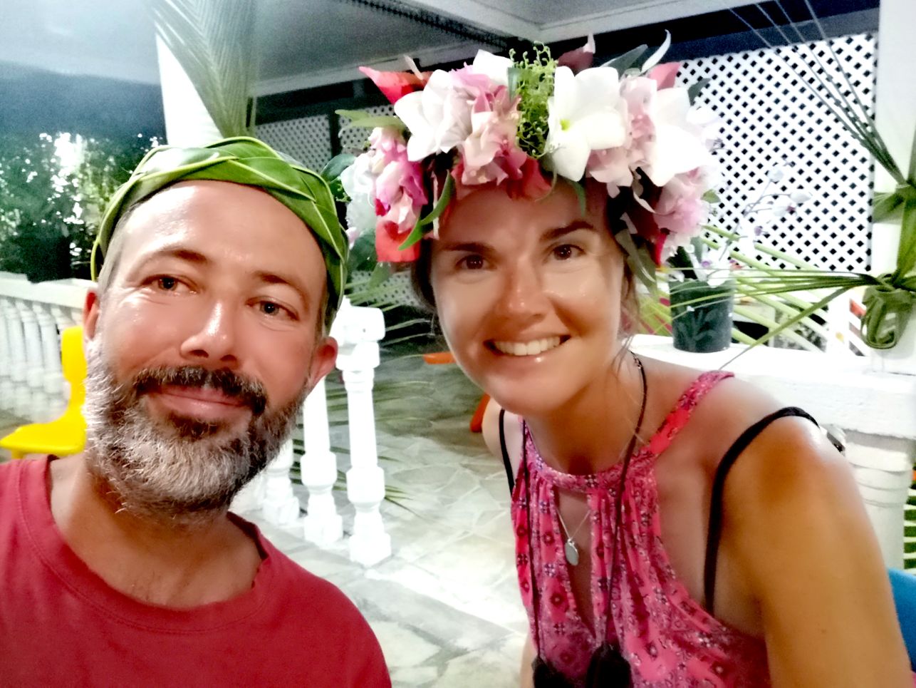 colliers de fleurs mataiva